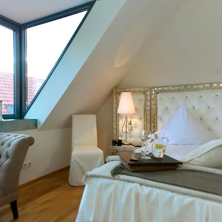 Trüffel Nest Exklusive Ferienwohnung An Der Krämerbrücke
