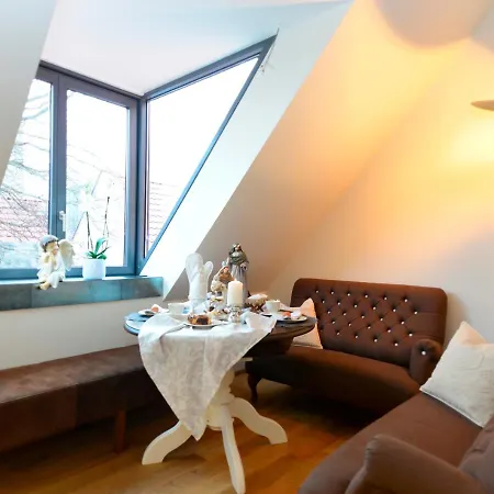 Trüffel Nest Exklusive Ferienwohnung An Der Krämerbrücke * Erfurt